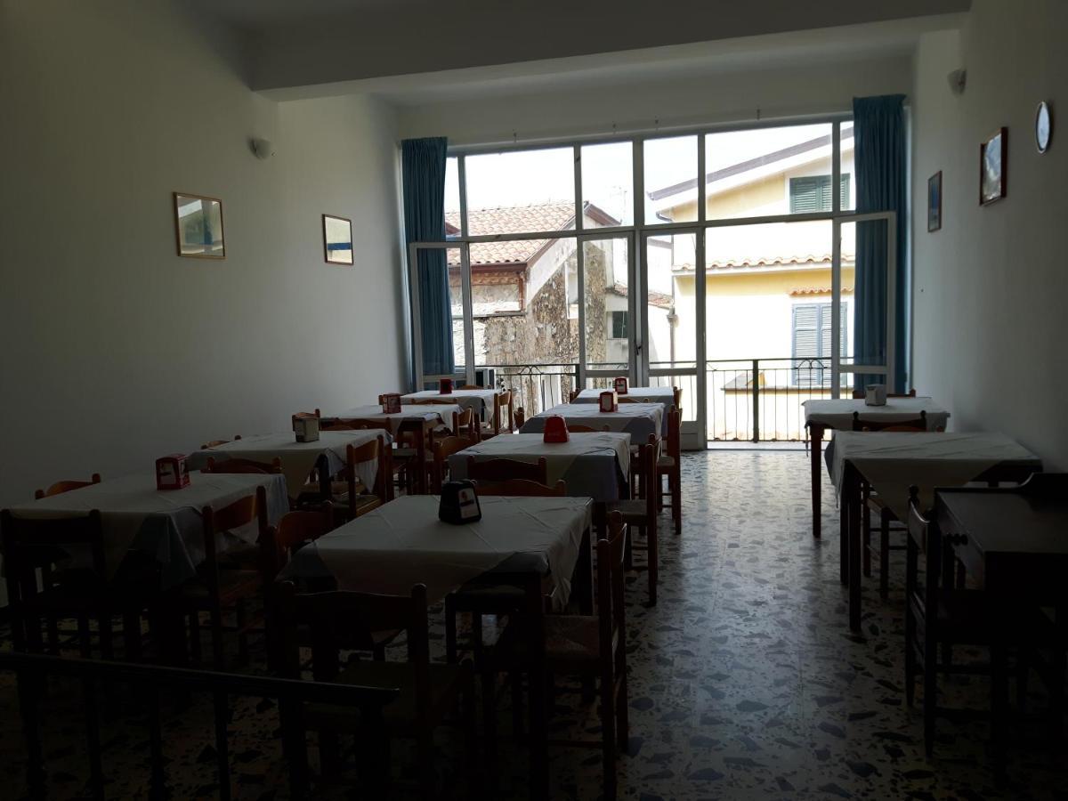 Parigino Hotell Palinuro Exteriör bild