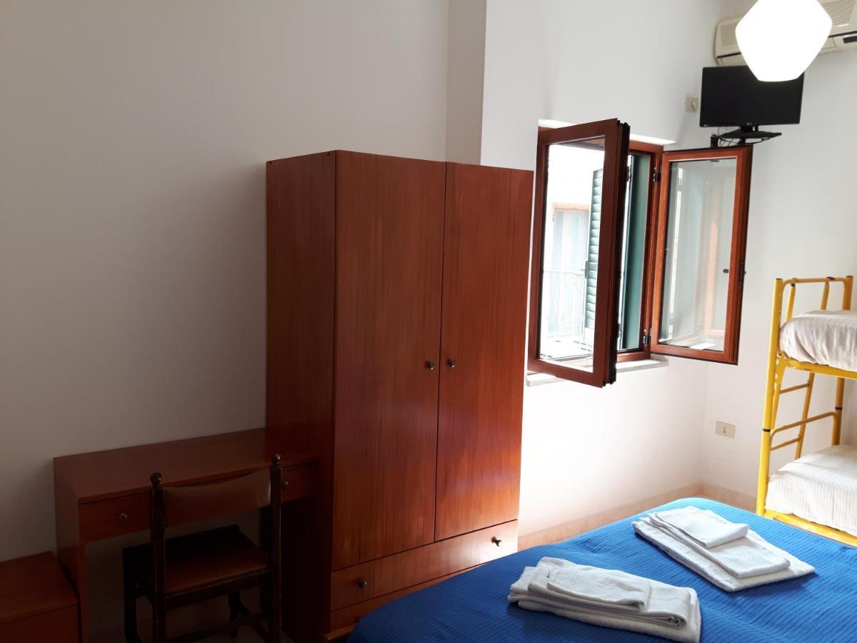 Parigino Hotell Palinuro Exteriör bild