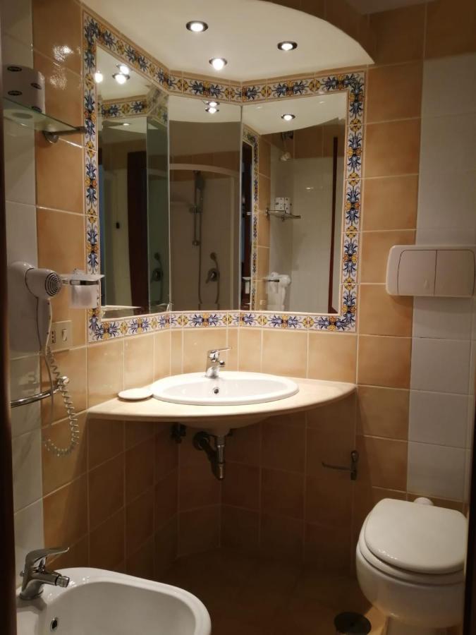 Parigino Hotell Palinuro Exteriör bild