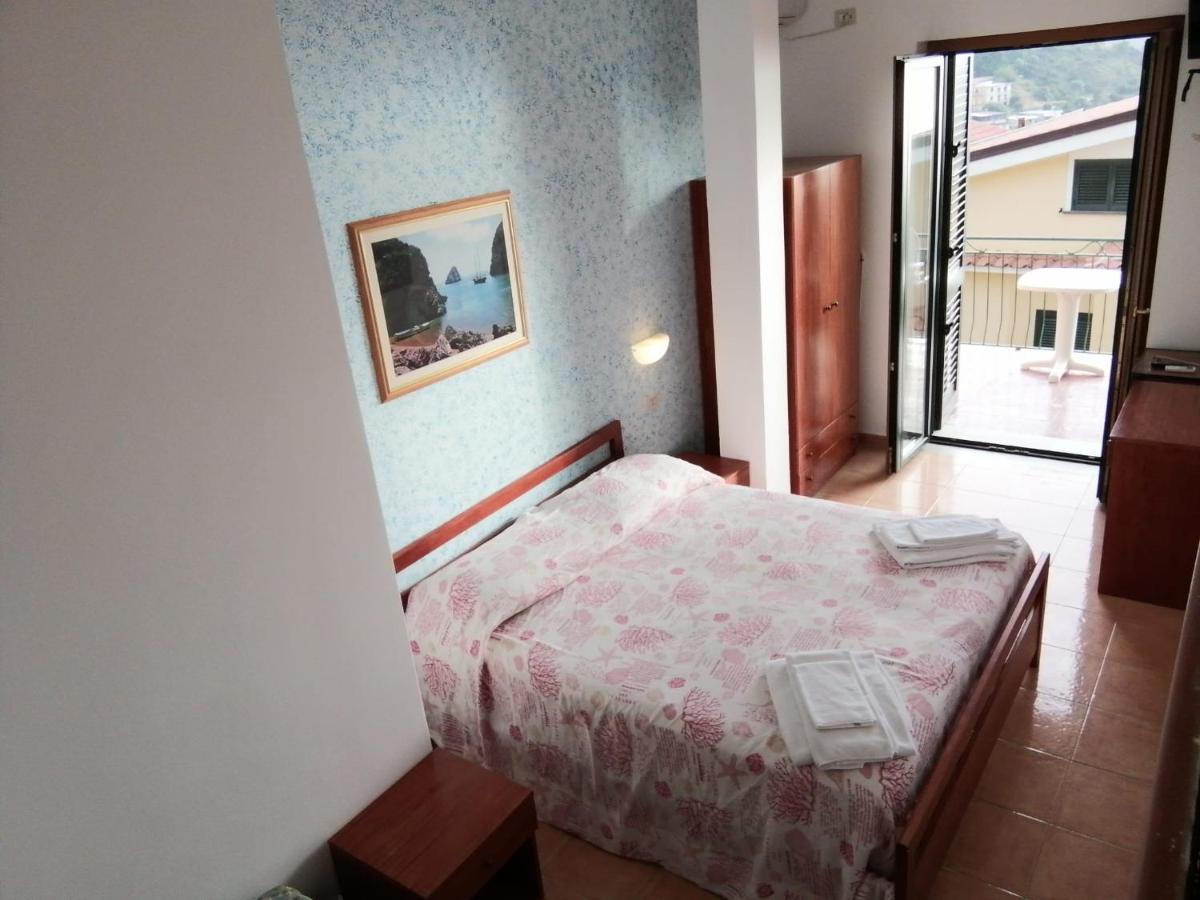 Parigino Hotell Palinuro Exteriör bild